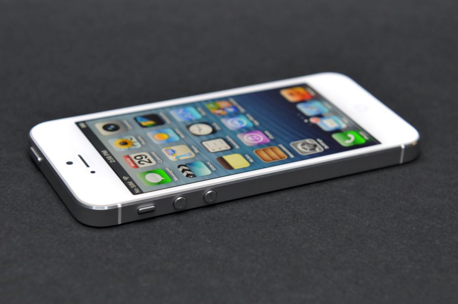 COMPRAR NUEVO: Apple iPhone 5s