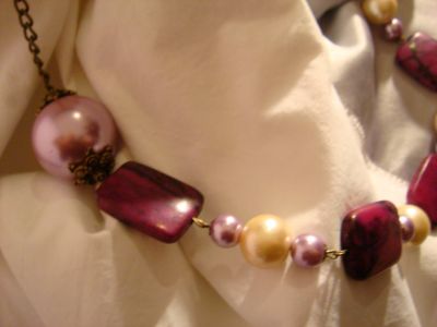 Bijutarias 2011 - Colares e Brincos