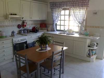 Moradia Germinada 4 assoalhadas c/Quintal +Garagem