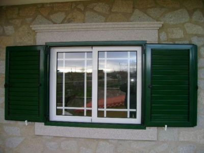 Caixilharia em Aluminio Portas Janelas Marquises