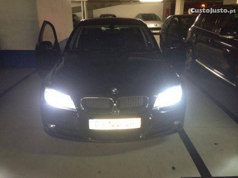 BMW 318 Touring - 10