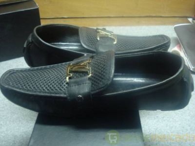 Sapatos LOUIS VUITTON - BLACK (50€) - PORTES GRATIS