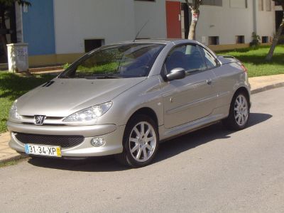 Peugeot 206 cc - Roland Garros - 1.6i - 110cv