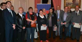 Oferta de empréstimo e investimento para começar o ano novo 2017