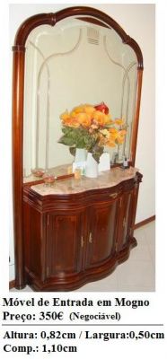 Móvel de entrada em Mogno