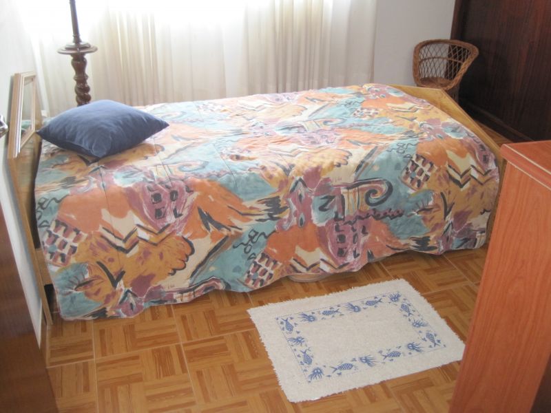 Aluga-se moradia no Vimeiro