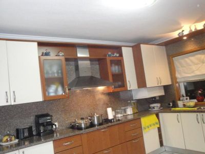 Vende-se Excelente Moradia T4 com 3 frentes, Como nova