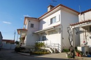 Vende-se moradia a 2 kms da praia de Esmoriz