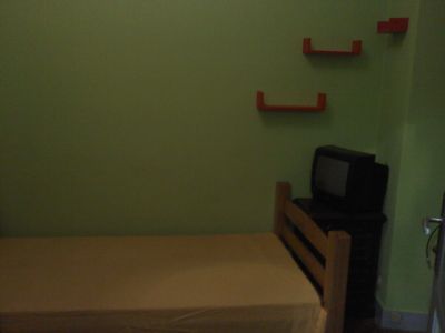 Quarto para alugar em apto proximo metro avenida