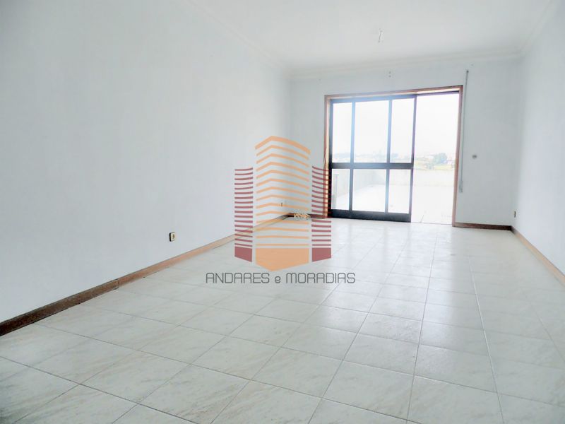 [2622RT] T2+1 + terraço ao Soldado Desconhecido