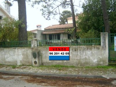 TERRENOS URBANOS  PARA MORADIAS