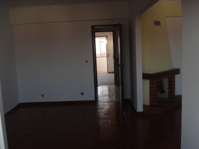 ALVERCA BOM SUCESSO EXCLTE T3 ÓTIMO PREÇO 400 €