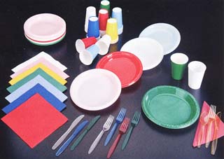 Caixas bolos e comida