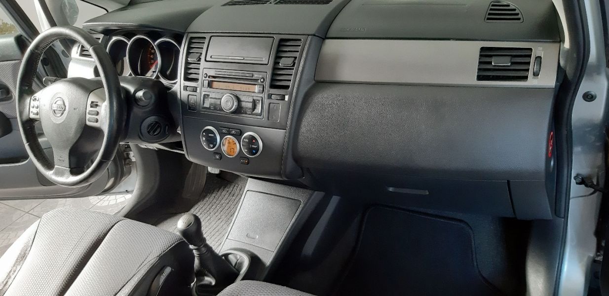 Nissan Tiida Acenta 1.5 DCI 106 CV