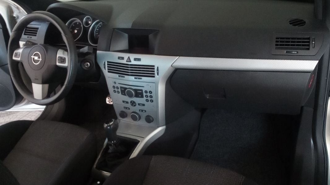 Opel Astra H GTC Sport 1.7 CDTI 100 CV