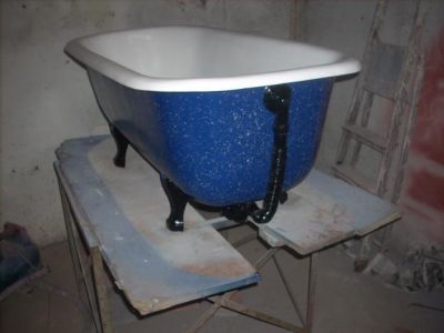 BANHEIRA ANTIGA DE PÉS