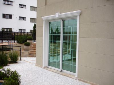 Caixilharia em Aluminio Portas Janelas Marquises