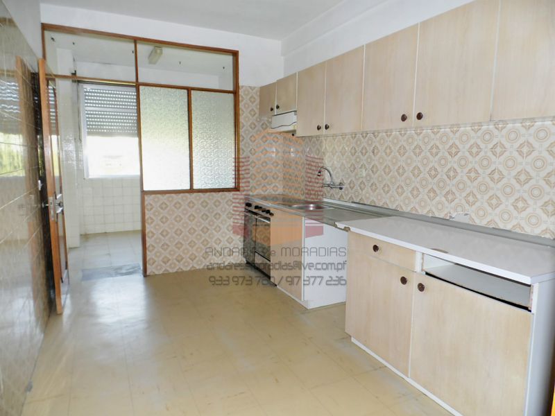 [6975] T2+1 à N222, a 2km Metro – 100% financiada