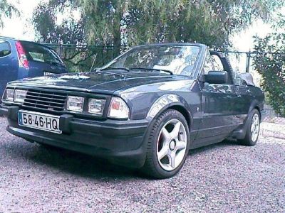 Ford escort xr3i cabrio de 1983