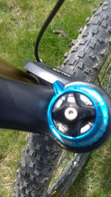 suspensão FOX talas