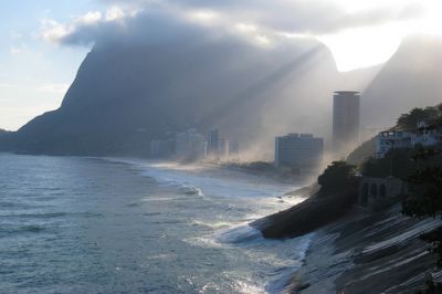 VENDO ÁREA NO BRASIL- 143.000m² COM PROJETO