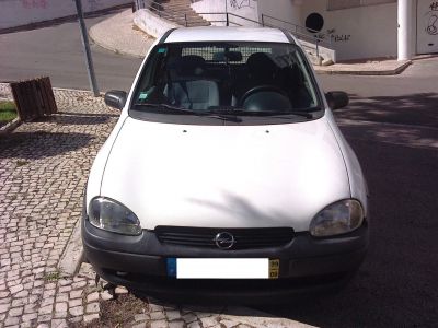 Opel Corsa B 1700euros
