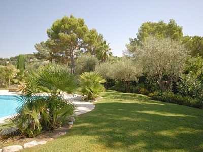 Propertycare - Manutenção de jardins algarve, manutenção de piscinas.