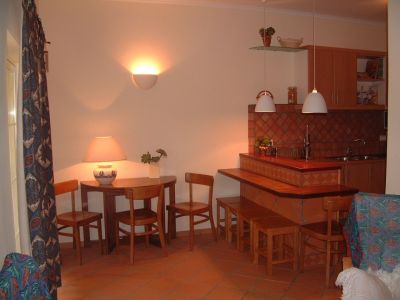 Moradia v2 com piscina a 500m praia