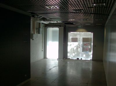 Excelente loja com boa área e muita visibilidade