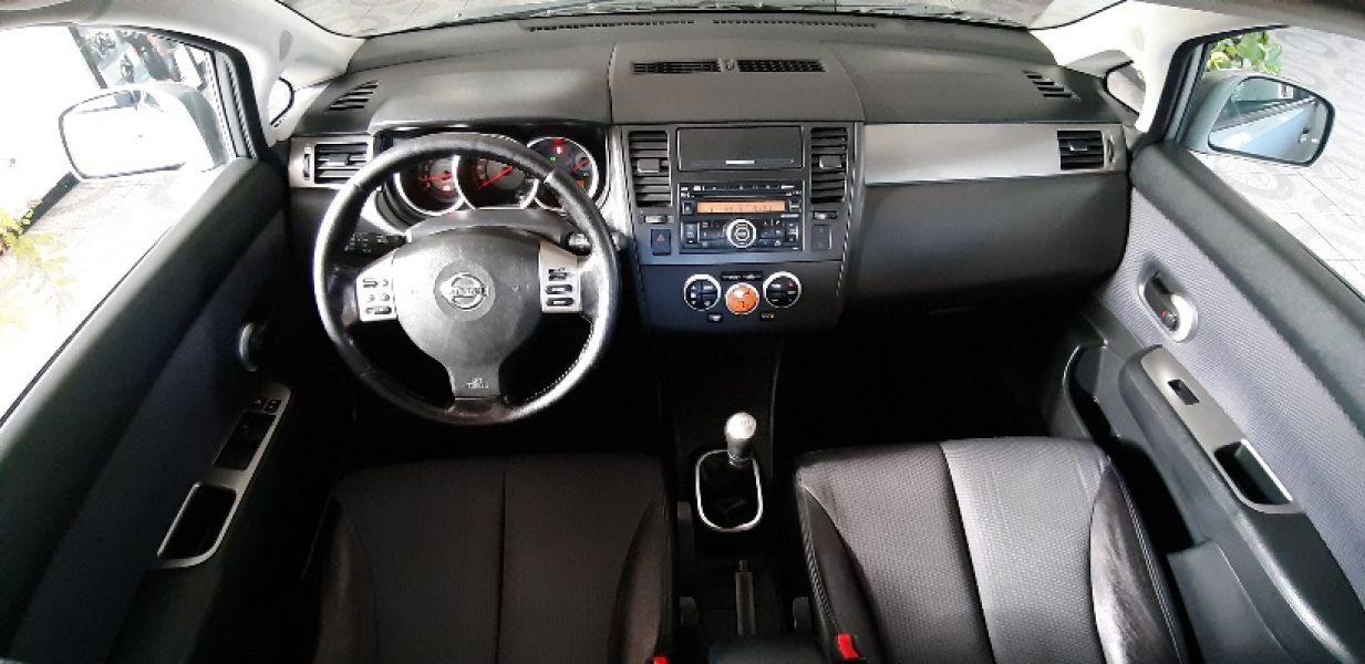 Nissan Tiida Acenta 1.5 DCI 106 CV