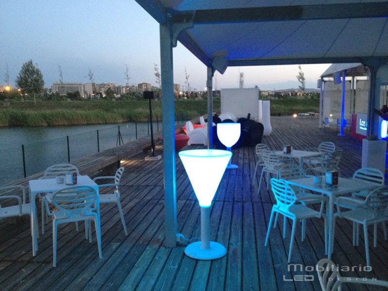 Mesas alta Com Luz, Margarita