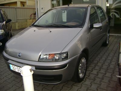 Fiat Punto 1.9 JTD ,,,, 4.250€