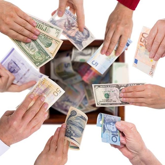 Programa de financiamento de crédito e investimento e seus projetos de ano novo. OFERTA DE CRÉDITO D