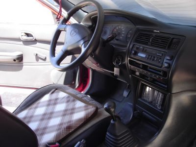 TOYOTA COROLLA VAN 2.0D 1995         2200€