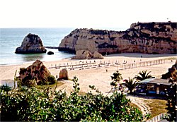 Praia da Rocha T1+1 a 100m da praia e do super