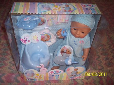 Baby Born NOVA em caixa por abrir - 34 euros