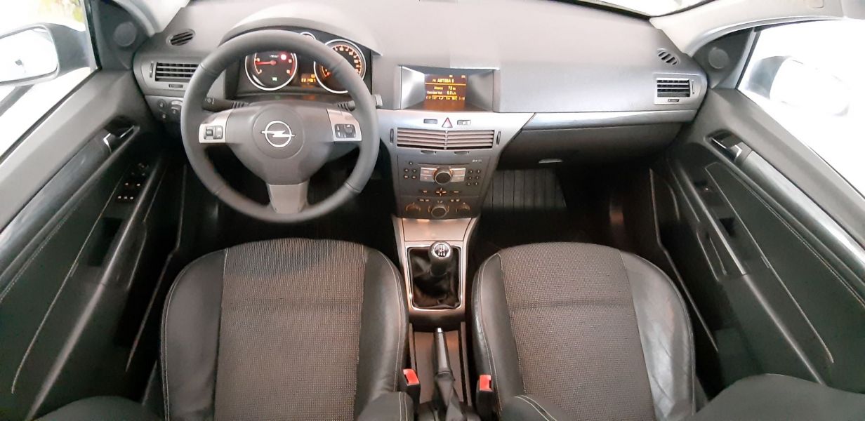 Opel Astra Caravan Cosmo 1.7 CDTI 100 CV