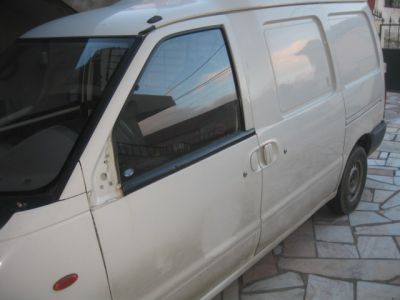 VENDO CARRINHA NISSAN VANNETE CARGO
