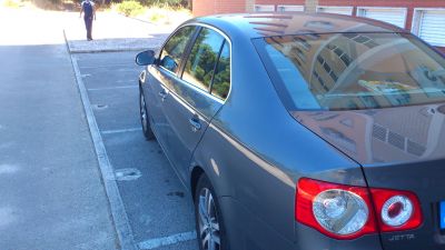 VENDE-SE JETTA 1.9 TDi BlueMotion 2008