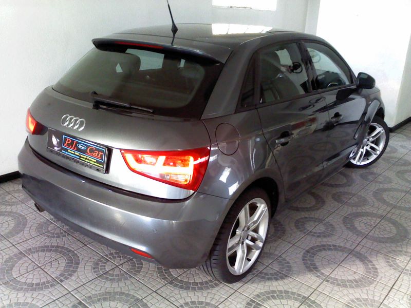 Audi A1 Sportback S-Line 1.6 TDI 105 CV