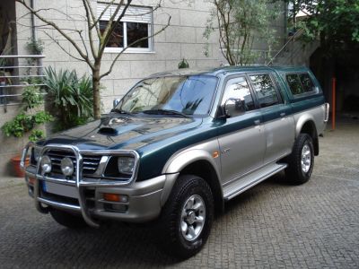 Mitsubishi L200 Strada 4X4 - Cabine