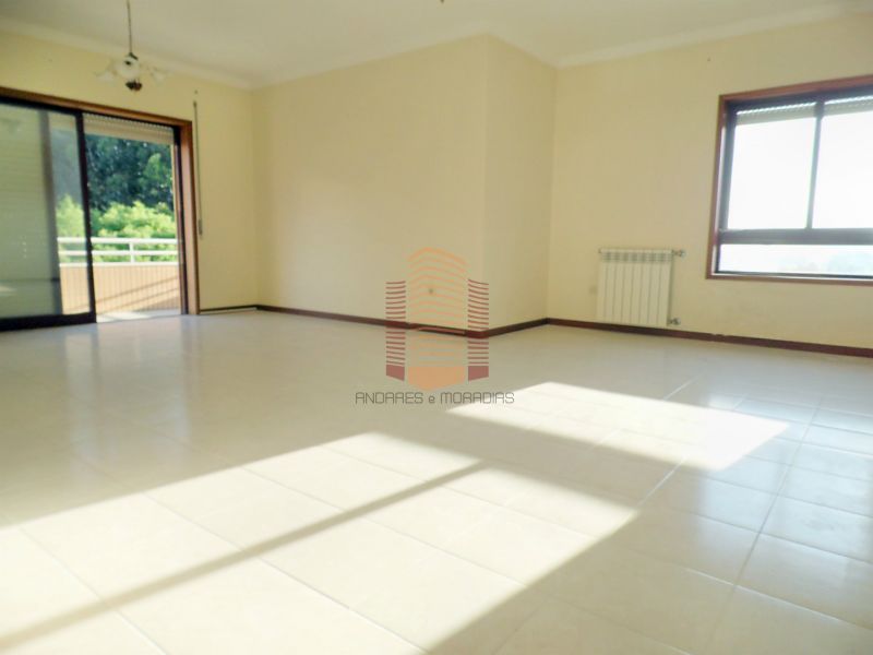 [6528] grande T3  varandas Perosinho – 100% financiado