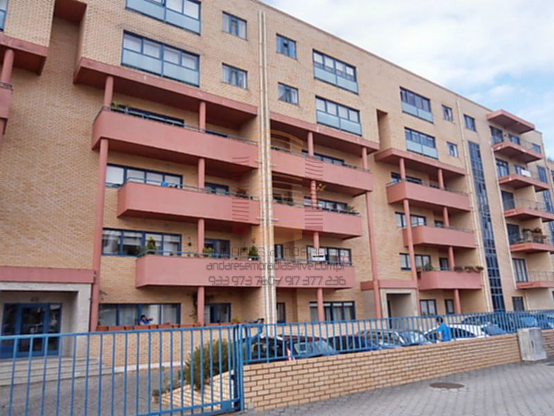 [6956] T3 zona Gaiashopping, Makro e Media Markt