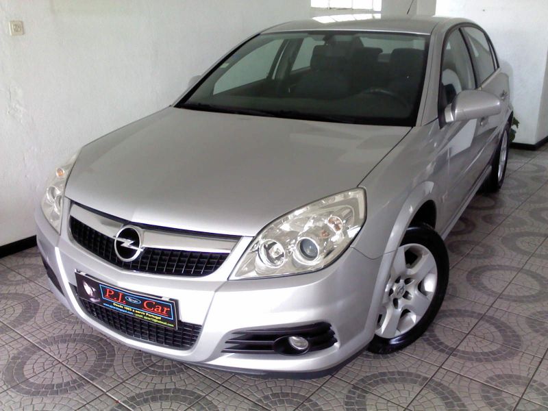 Opel Vectra C Confort 1.9 CDTI 120 CV