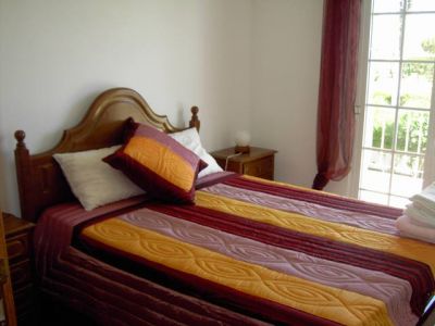 Moradia em banda T4 com piscina