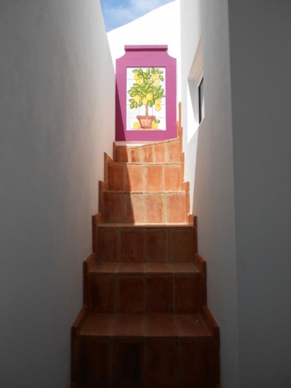 Casa toda renovada com decoração rústica na baixa de Olhão 