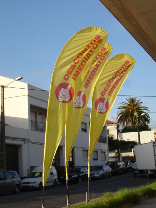 Bandeiras , insufláveis , tendas 