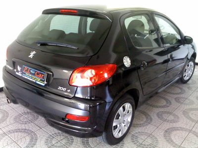 Peugeot  206+ 1.1 i Trendy  60 CV