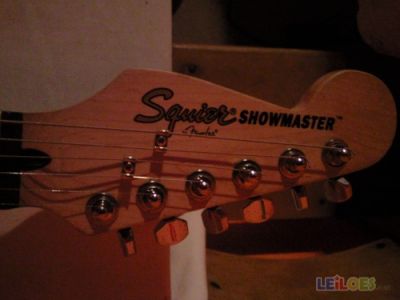 Fender Squier Showmaster Azul