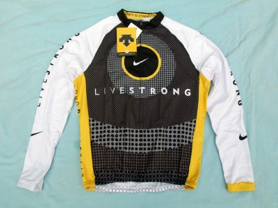 Casaco de Inverno para Ciclismo/BTT LIVESTRONG **NOVOS COM AS ETIQUETAS** 